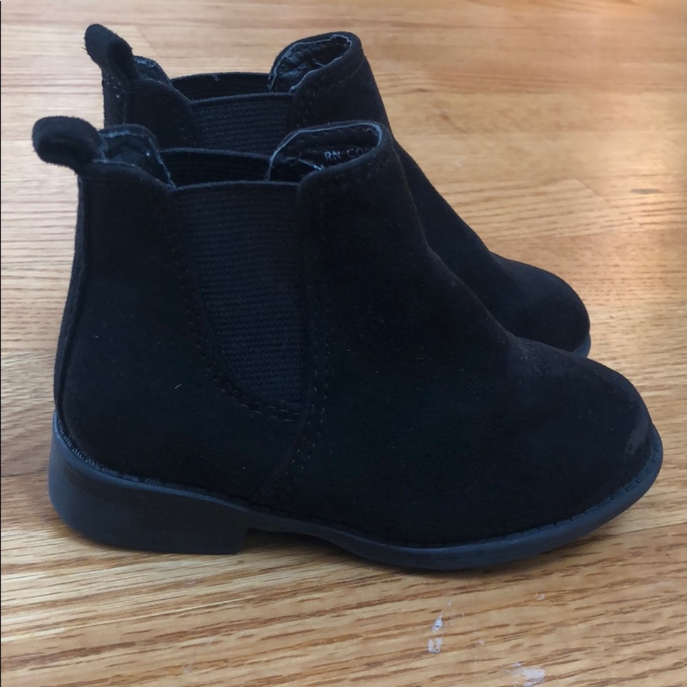 Toddler girl suede booties size 7